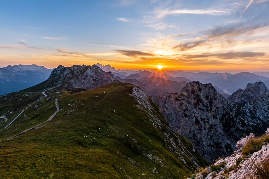 Sonnenuntergang am Mangart Sattel