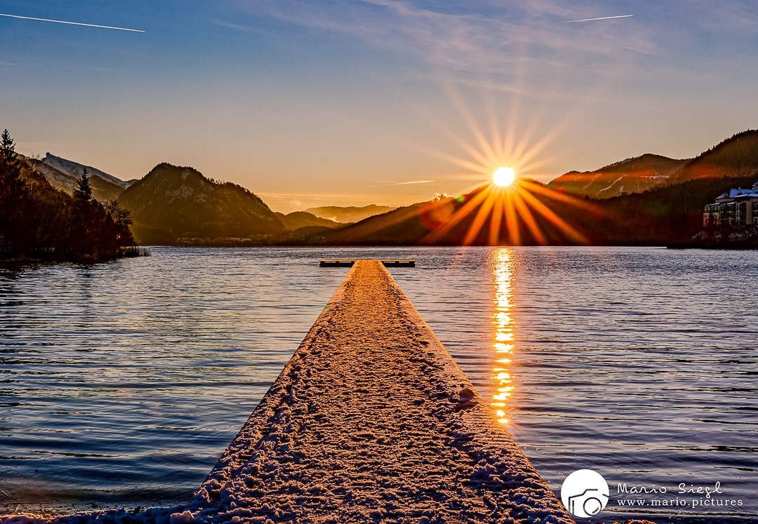 Sonnenaufgang am Hofer Naturbadestrand am Fuschlsee